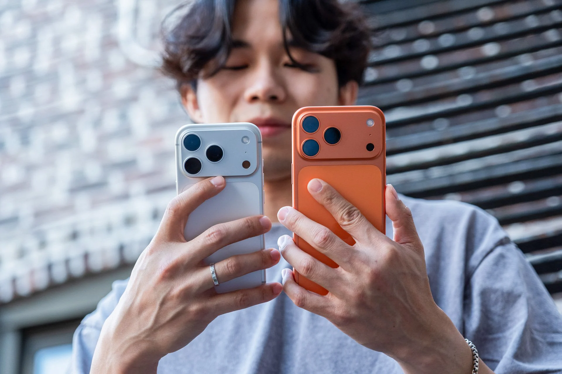iPhone 17 Pro display and premium design details